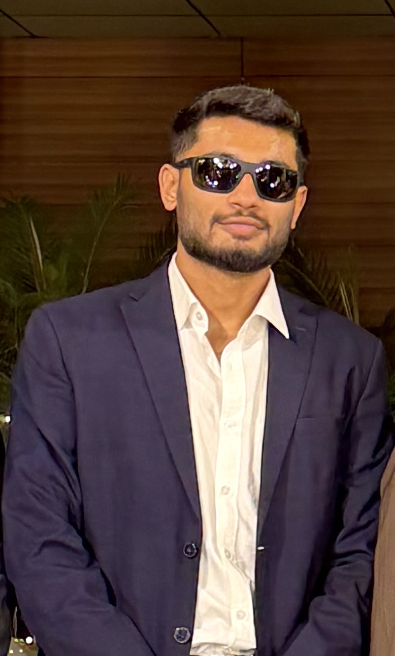AFAAN ARRAKKAL — CO-FOUNDER / PRODUCER, Sendit Films